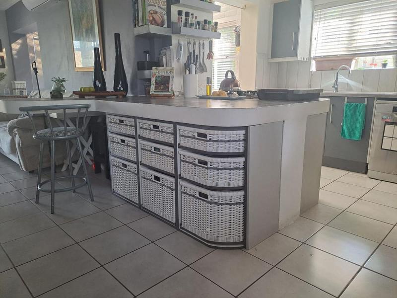 3 Bedroom Property for Sale in Stilbaai Wes Western Cape